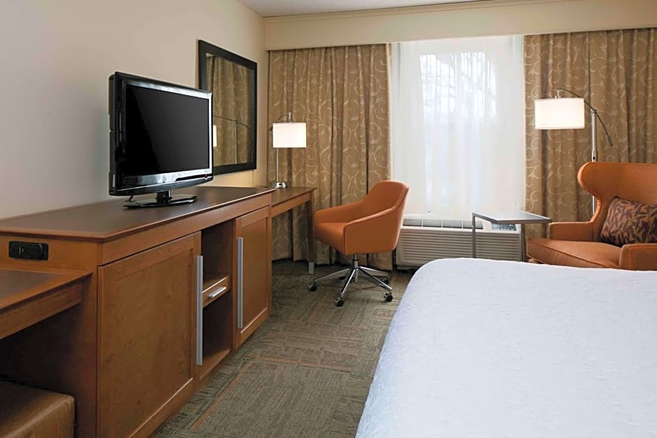 Hampton Inn By Hilton Kansas City/Shawnee Mission