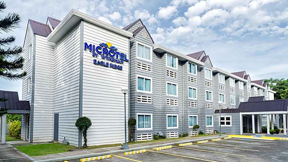 Microtel By Wyndham Eagle Ridge