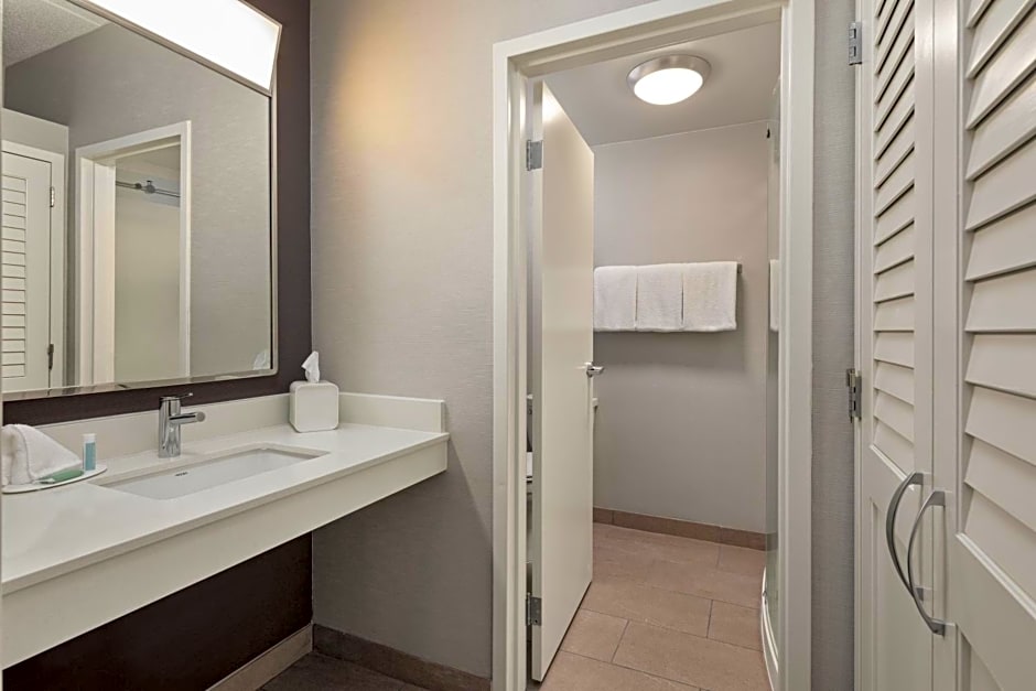 Courtyard By Marriott Chicago Waukegan/Gurnee