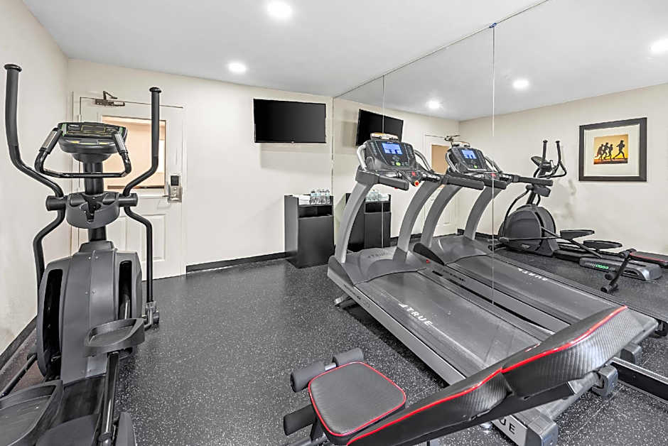 MainStay Suites Raleigh North