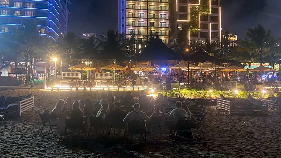 Waikiki Beach Hotel Da Nang