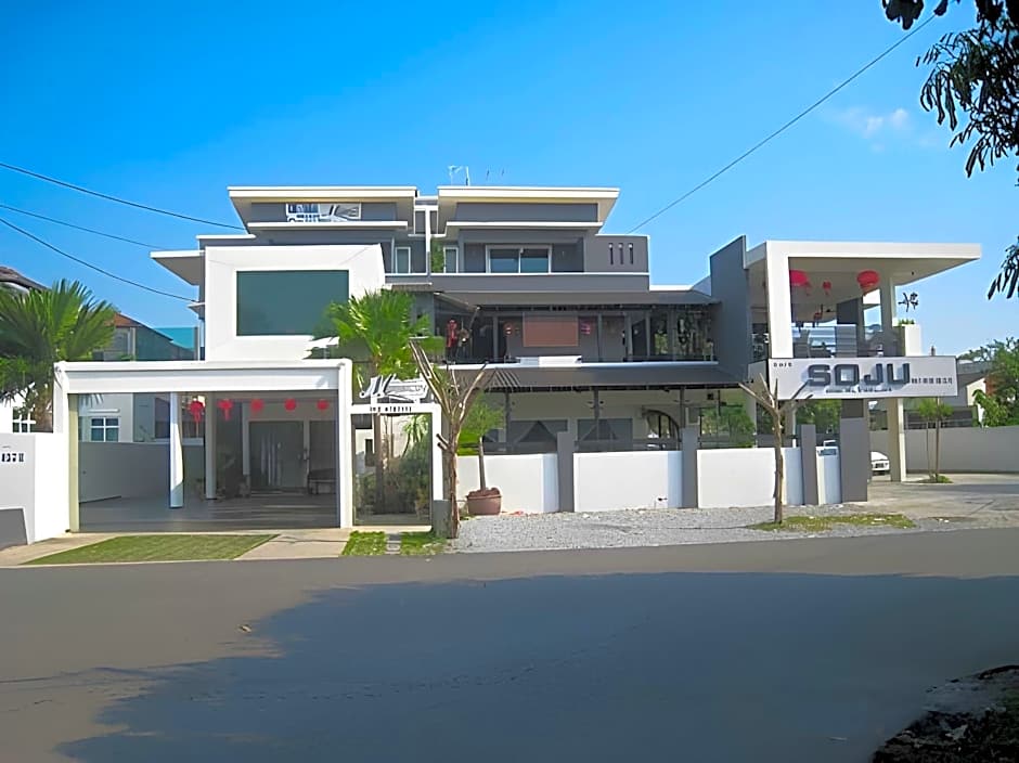 Millenium Maison Home