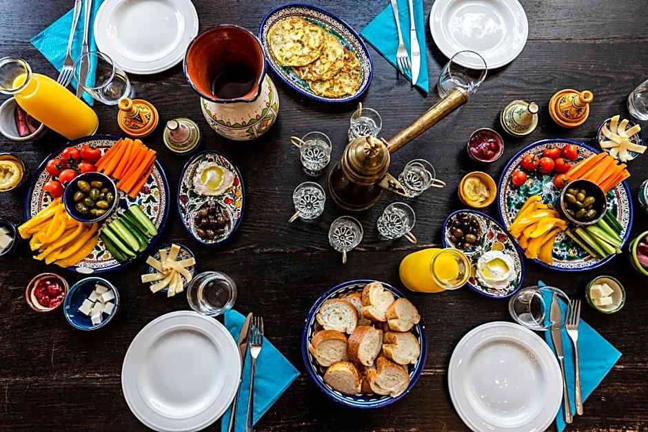 Arabesque Arts & Residency