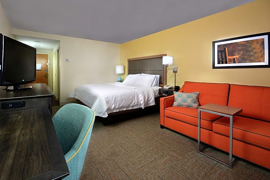 Hampton Inn By Hilton Martinsville