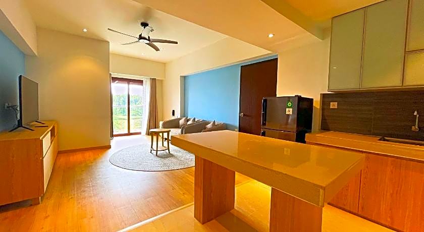 Grand Lagoi Hotel by Nirwana Gardens