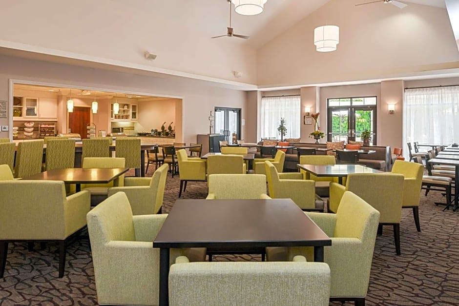 Homewood Suites By Hilton Fresno