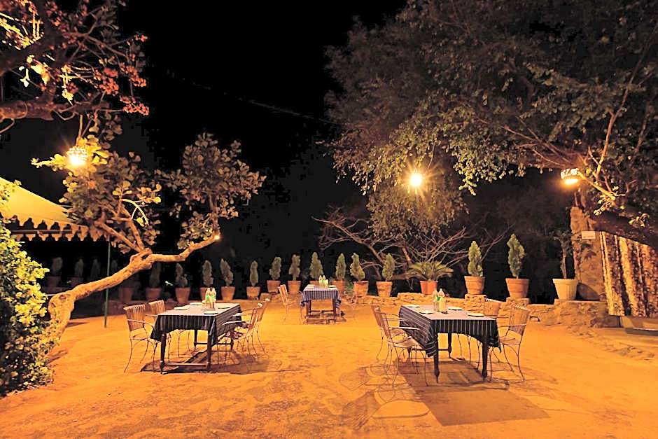 Hotel Castle Rock Mount Abu by SAH