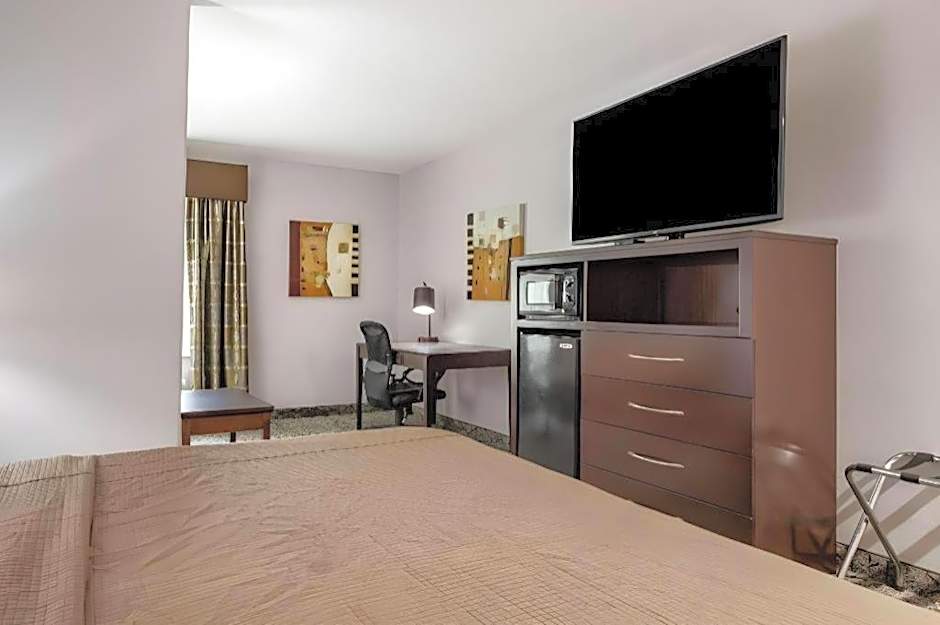 Best Western Oakdale Inn