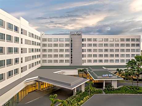 Park Inn By Radisson Clark