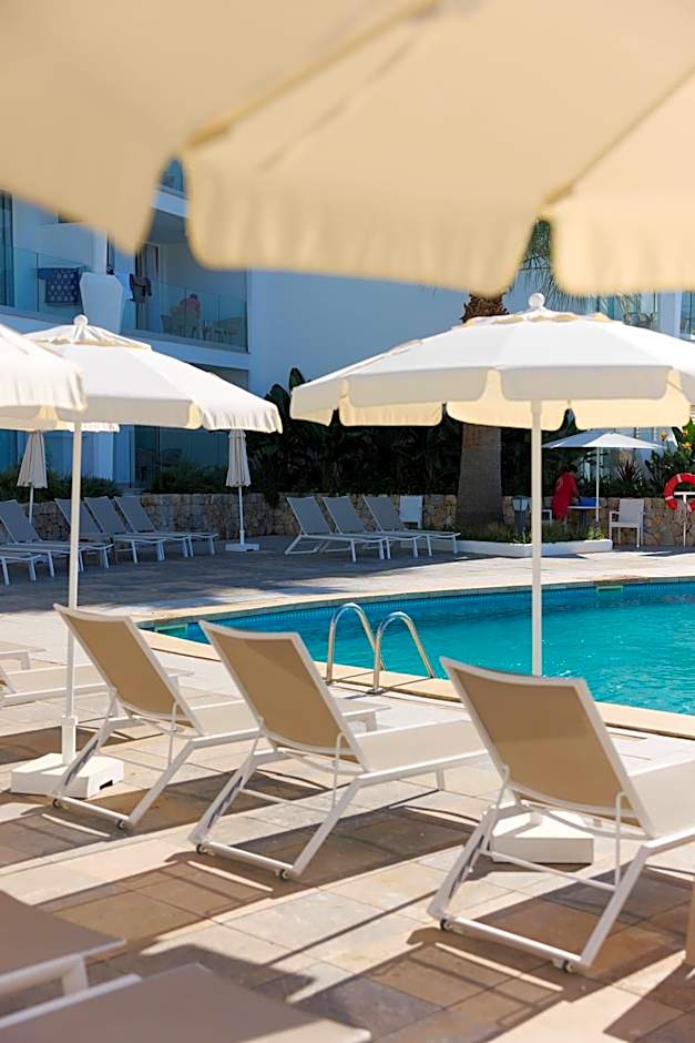 Suites ROC Portonova - Newly Renovated 2026
