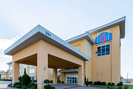 Motel 6-Joshua, TX