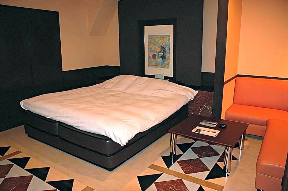 Hotel Sting