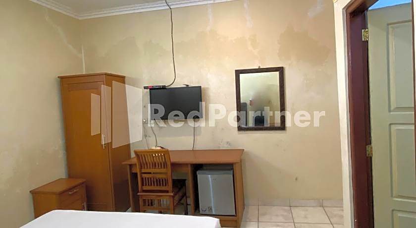 Hotel Kurnia @ Jln Pemuda Blora RedPartner