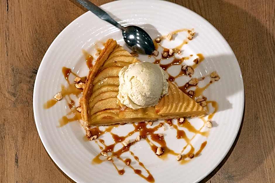 ibis Pontorson Baie Du Mont Saint Michel