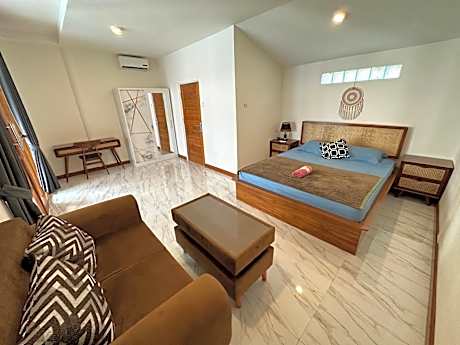 Double Room with Pool View