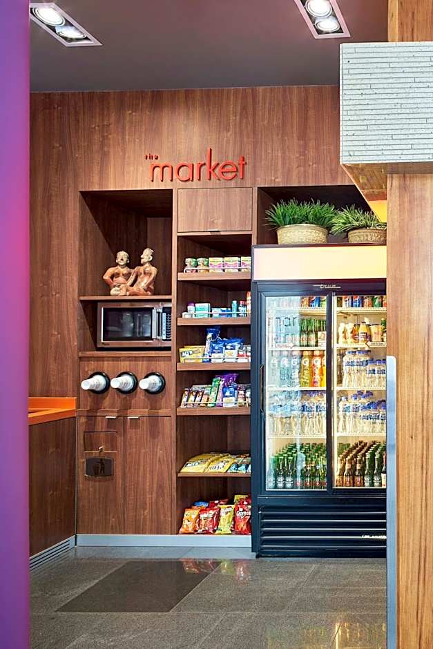 Courtyard by Marriott Mexico City Airport