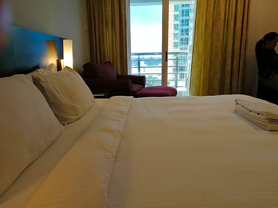 StayInn Gateway Hotel Apartment