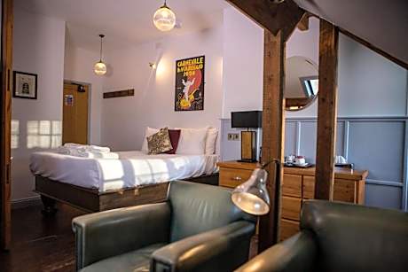 King Room with Lake View