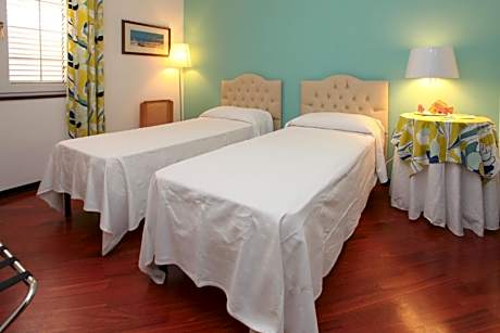 Double or Twin Room with Garden View