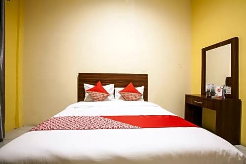 OYO 2229 Bunga Raya Residence