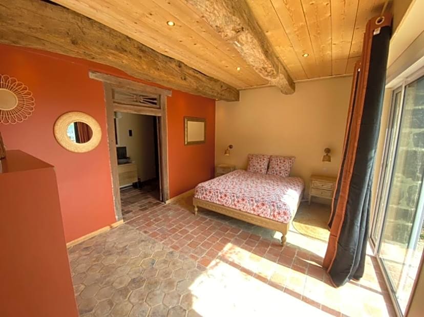 Domaine Des Tours Vauquelin