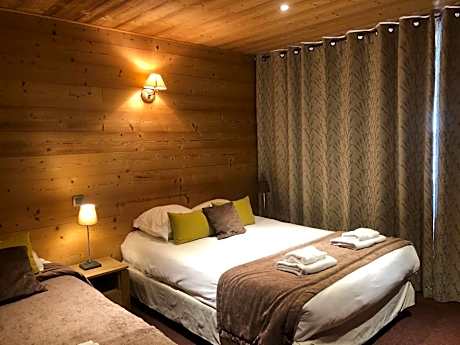 Superior Double Room with Mountain View