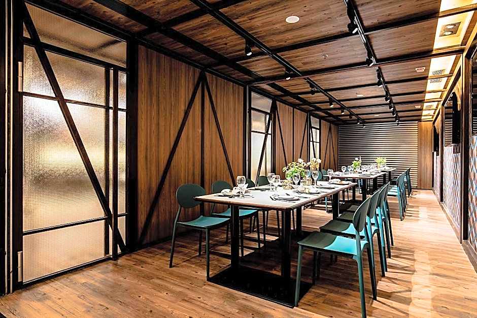 Hotel Ease Tsuen Wan