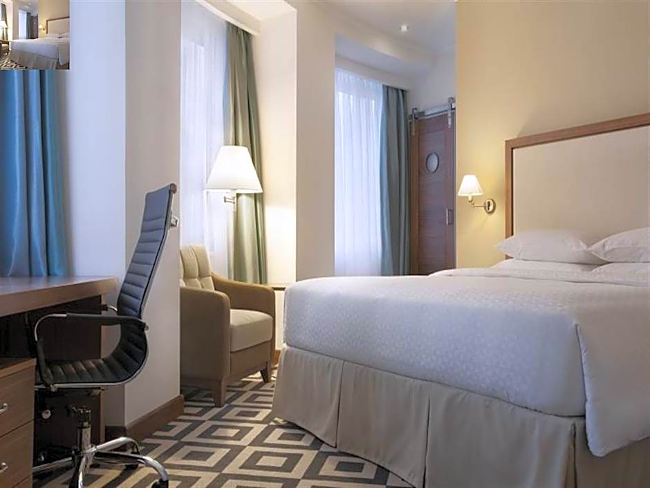 Khortitsa Palace Hotel