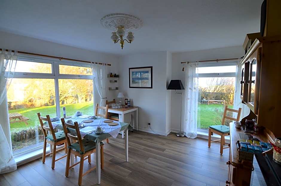 Aurora Bed & Breakfast