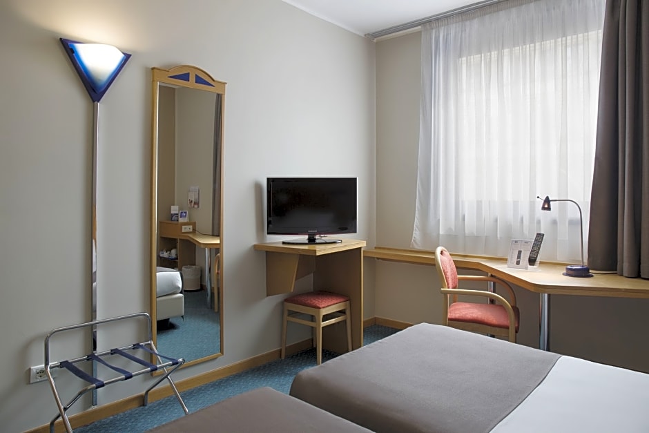 City Hotel & Suites Foligno