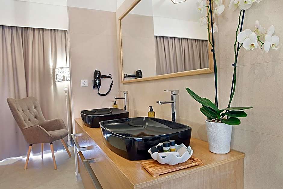 Lilium Luxury Suites