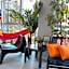 Funk Lounge Hostel