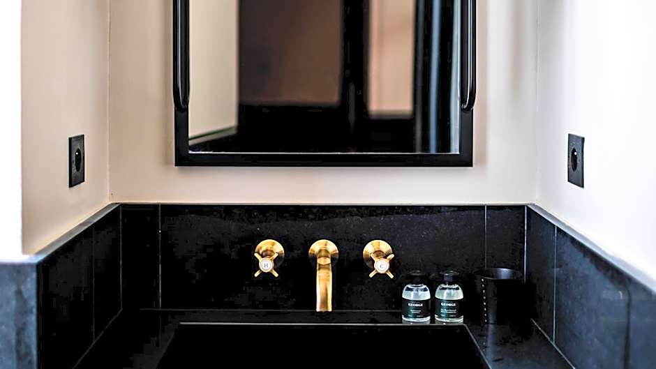 Monsieur George Hotel & Spa - Champs-Elysées