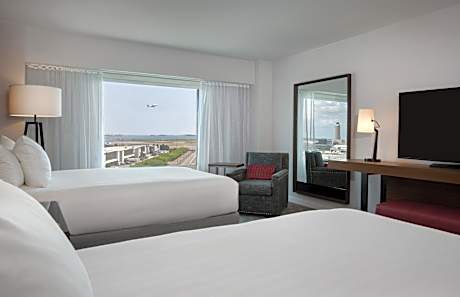 Double Room with Two Double Beds - High Floor