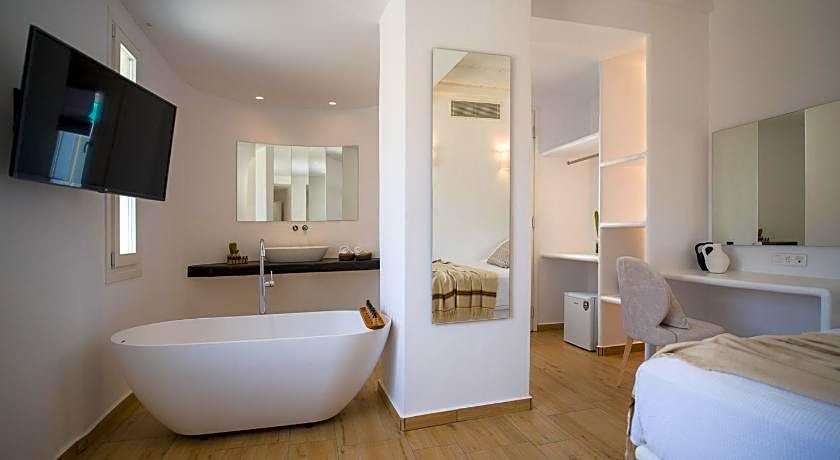 Arte And Mare Luxury Suites And Spa Hotel