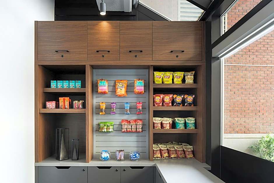 AC Hotel by Marriott Old Montreal