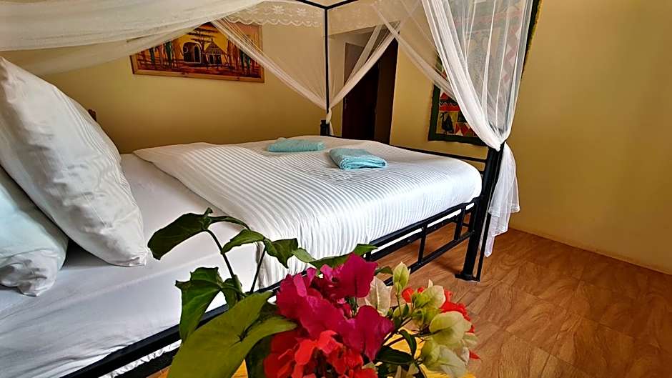 Tanzanice Farm Lodge