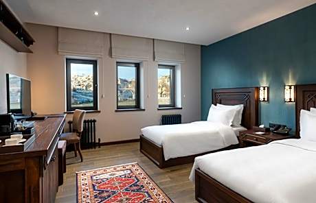 Sakura Superior Twin Room