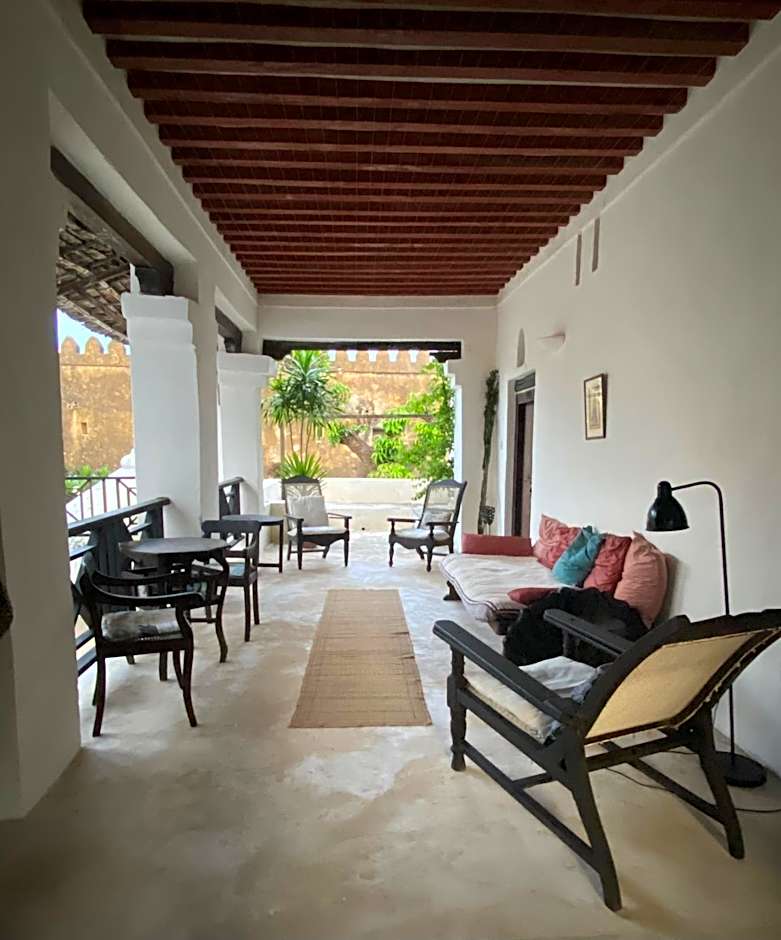 Subira House