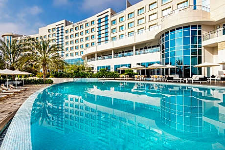Crowne Plaza Muscat OCEC By IHG