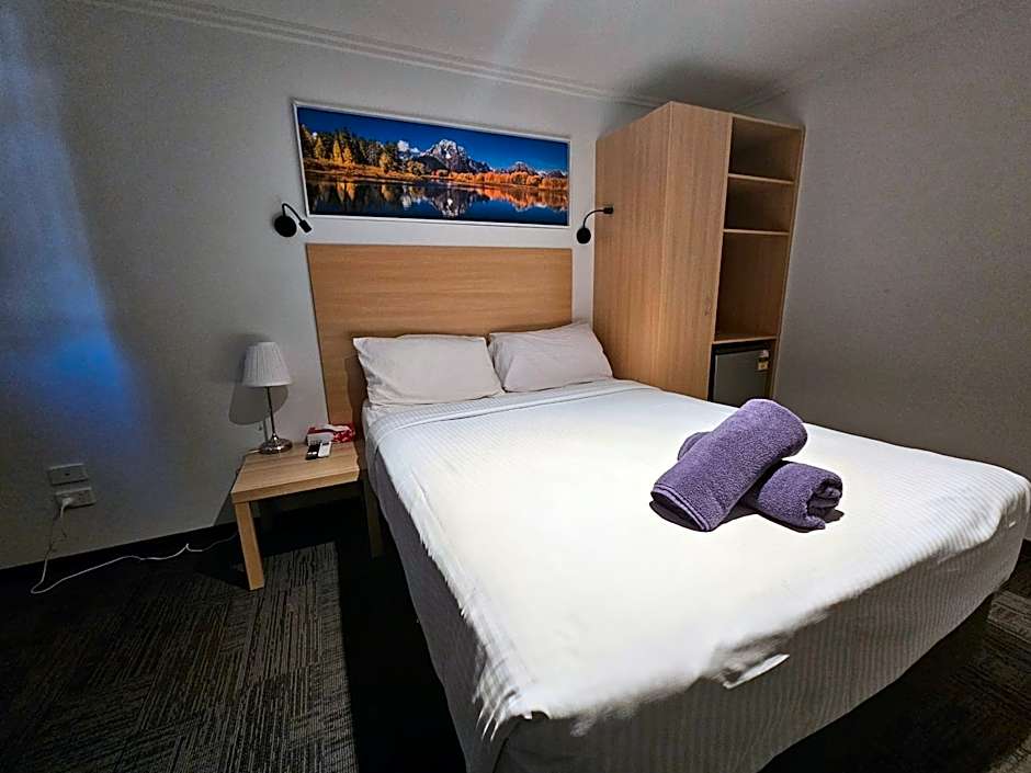 Econo Lodge Rivervale