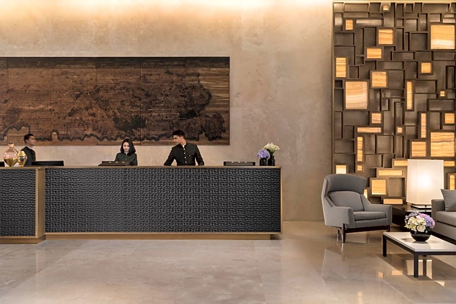 Four Seasons Hotel Bengaluru at Embassy ONE