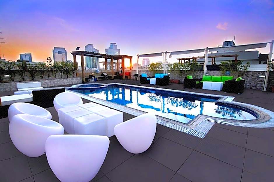 SUN AND SANDS DOWNTOWN HOTEL