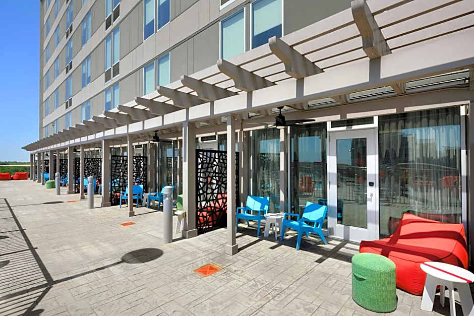 Aloft Greenville Downtown