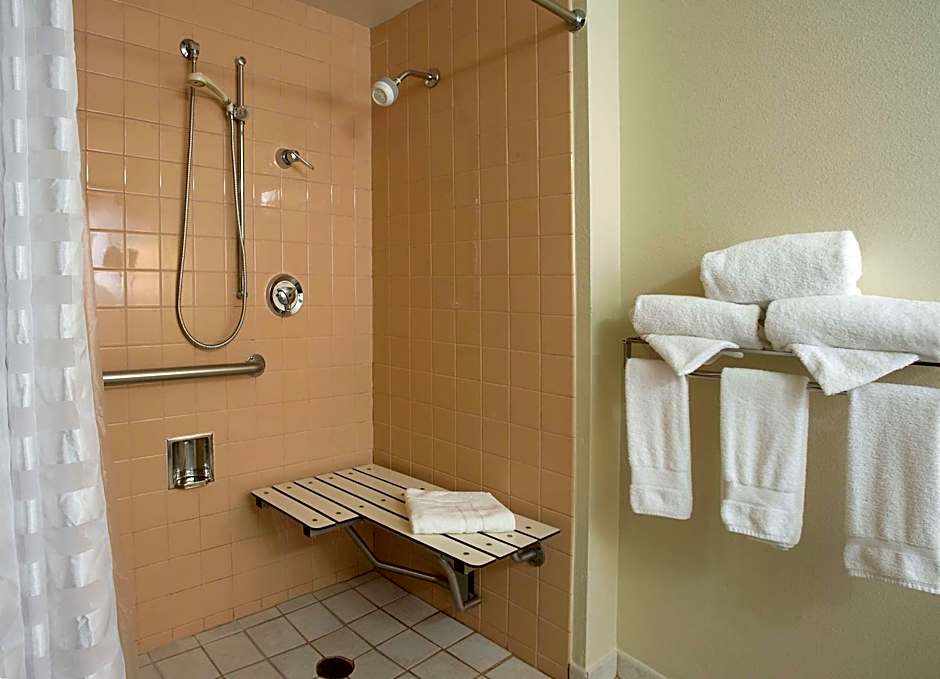 Embassy Suites By Hilton Hotel Seattle-Tacoma International Airport