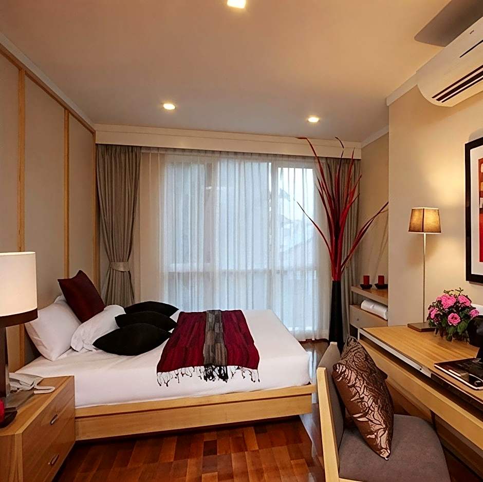 D Varee Montara Thonglor 25