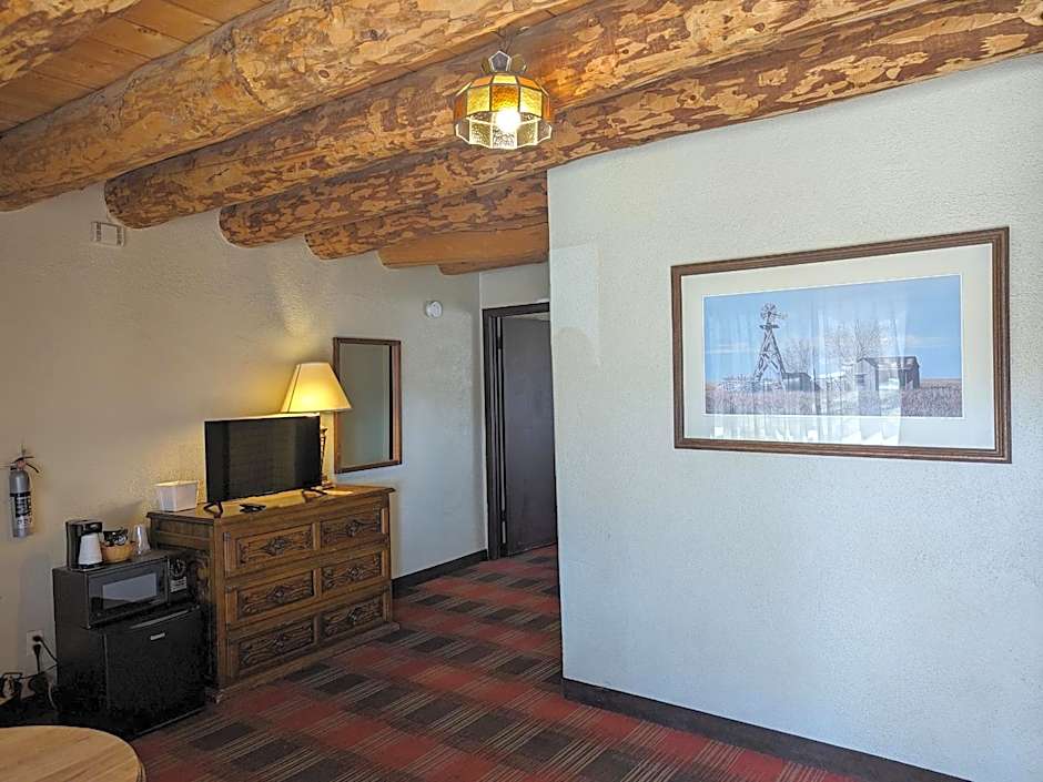 Sagebrush Inn & Suites