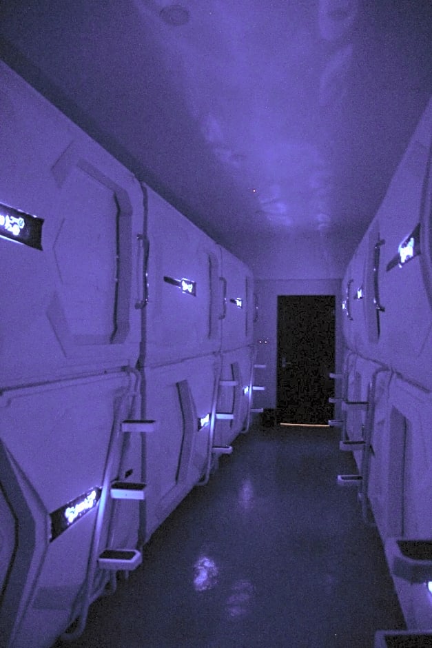 Space Cap Hotel