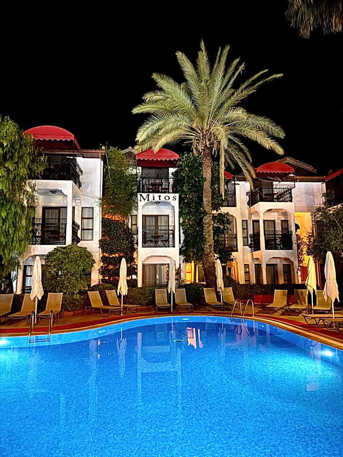 Mitos Apartments