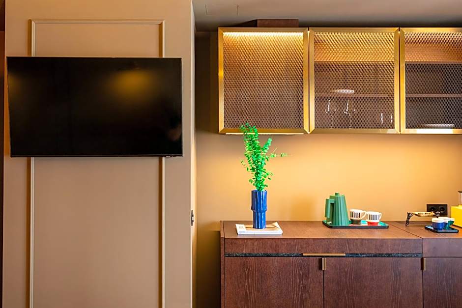 Upon Angels - Adults Only